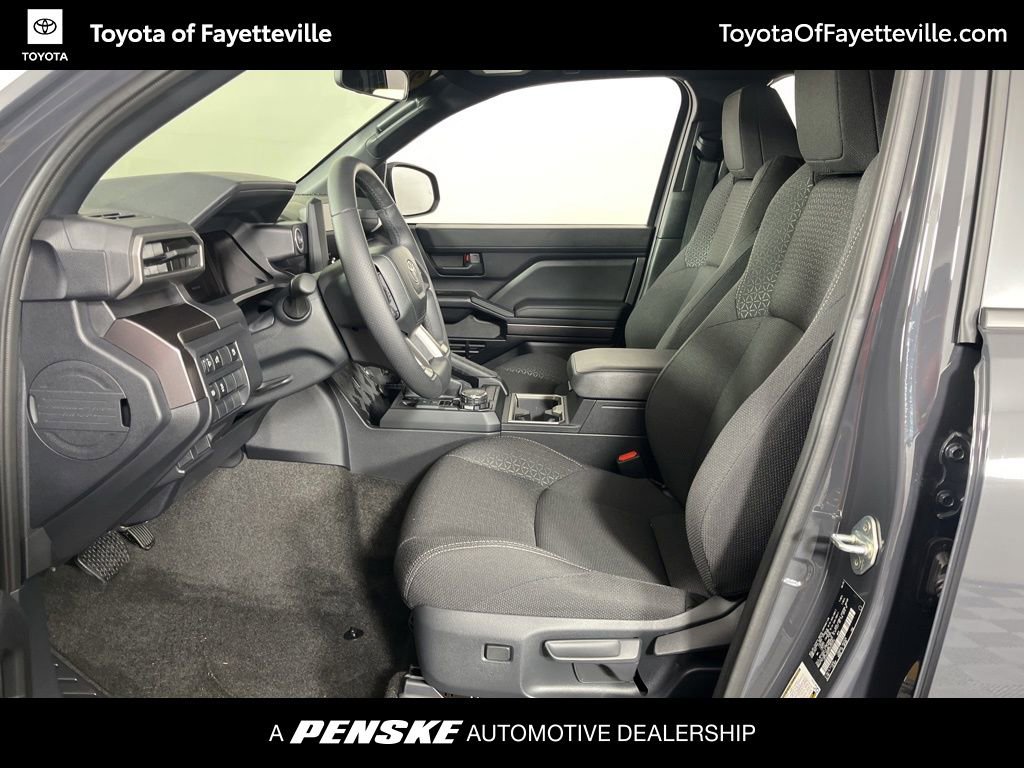 Certified 2025 Toyota 4Runner SR5 AWD/4WD image 21