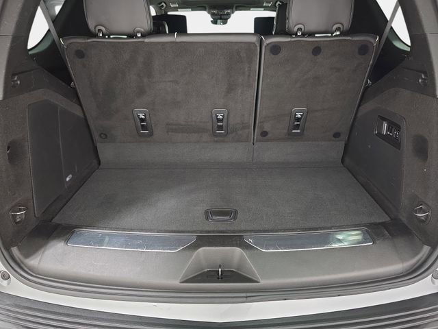 Certified 2023 Cadillac Escalade Premium Luxury Platinum image 32