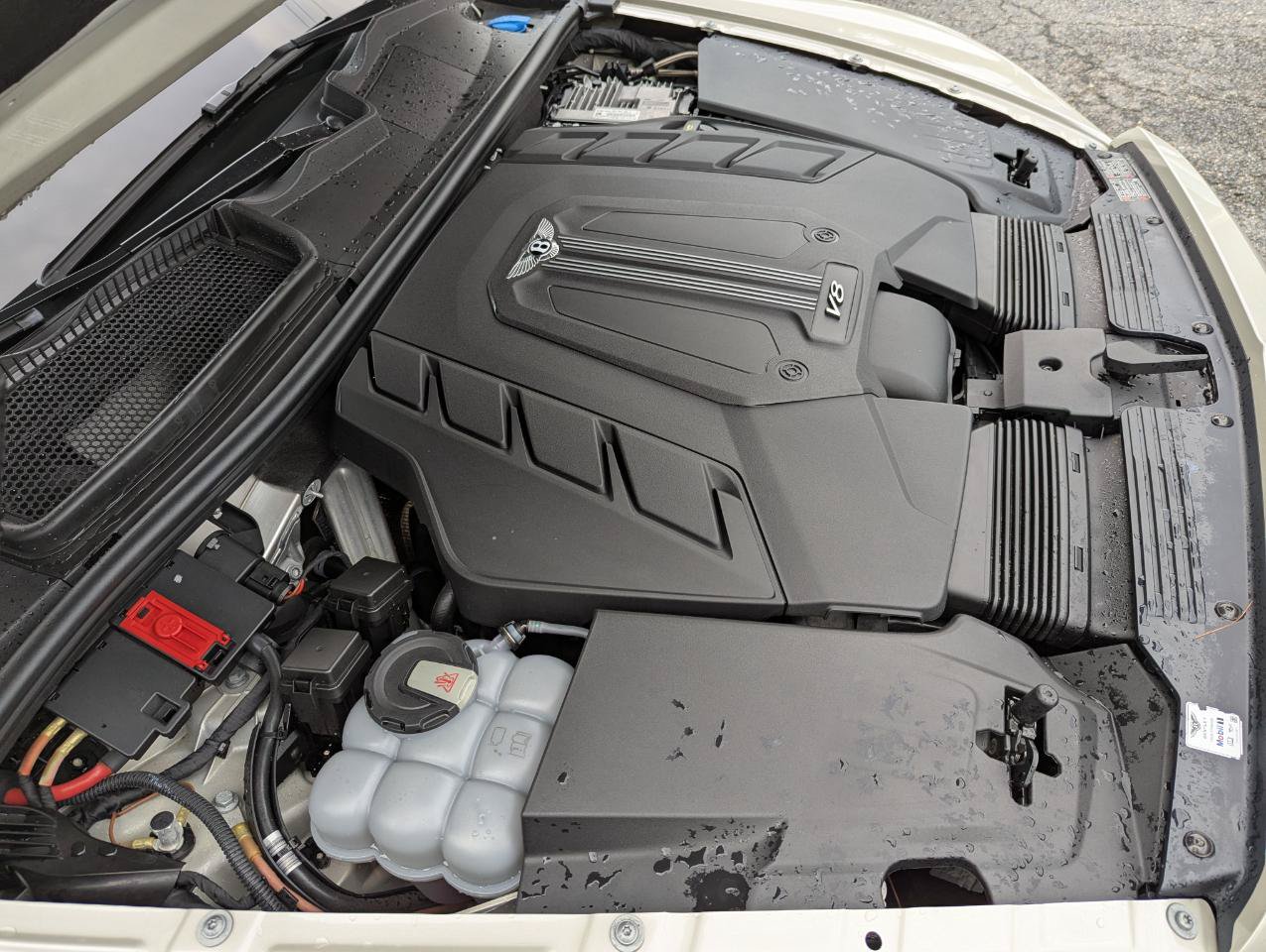 Used 2020 Bentley Bentayga AWD/4WD image 49