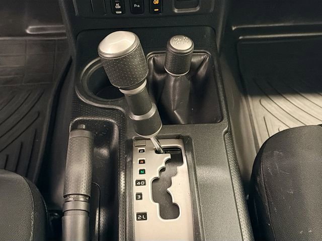 Used 2014 Toyota FJ Cruiser 4WD w/ Upgrade Package image 13