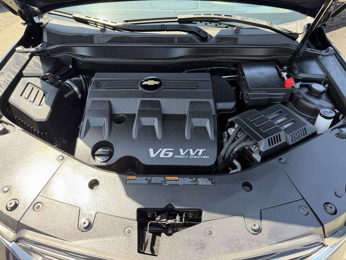 Used 2017 Chevrolet Equinox LT image 22