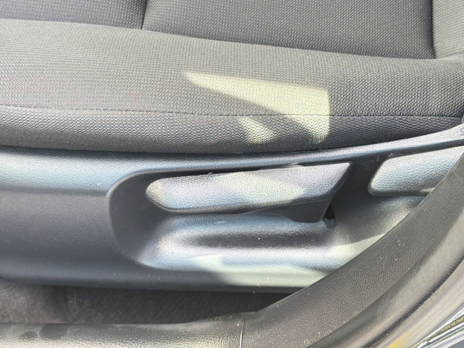 Certified 2025 Toyota Corolla LE FWD image 14