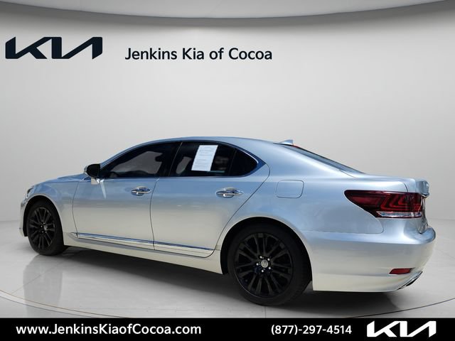 Used 2015 Lexus LS 460 w/ Comfort Package RWD image 8