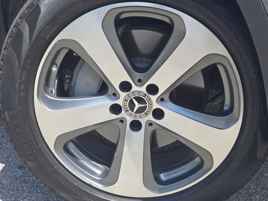 Certified 2022 Mercedes-Benz GLC 300 4MATIC image 11