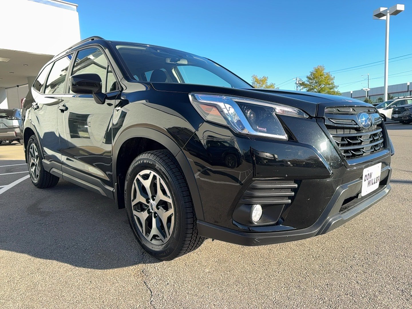 Used 2023 Subaru Forester Premium AWD/4WD image 1