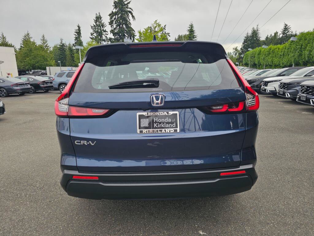 Used 2023 Honda CR-V LX image 6