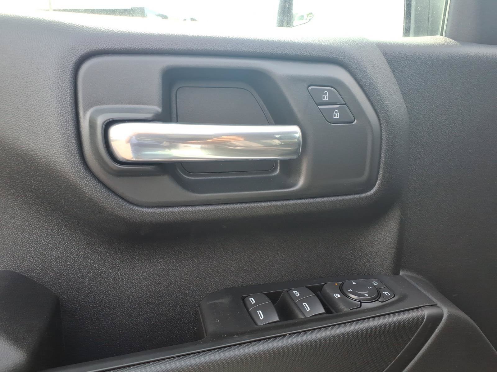New 2026 GMC Sierra 1500 Pro w/ Pro Value Package AWD/4WD image 7