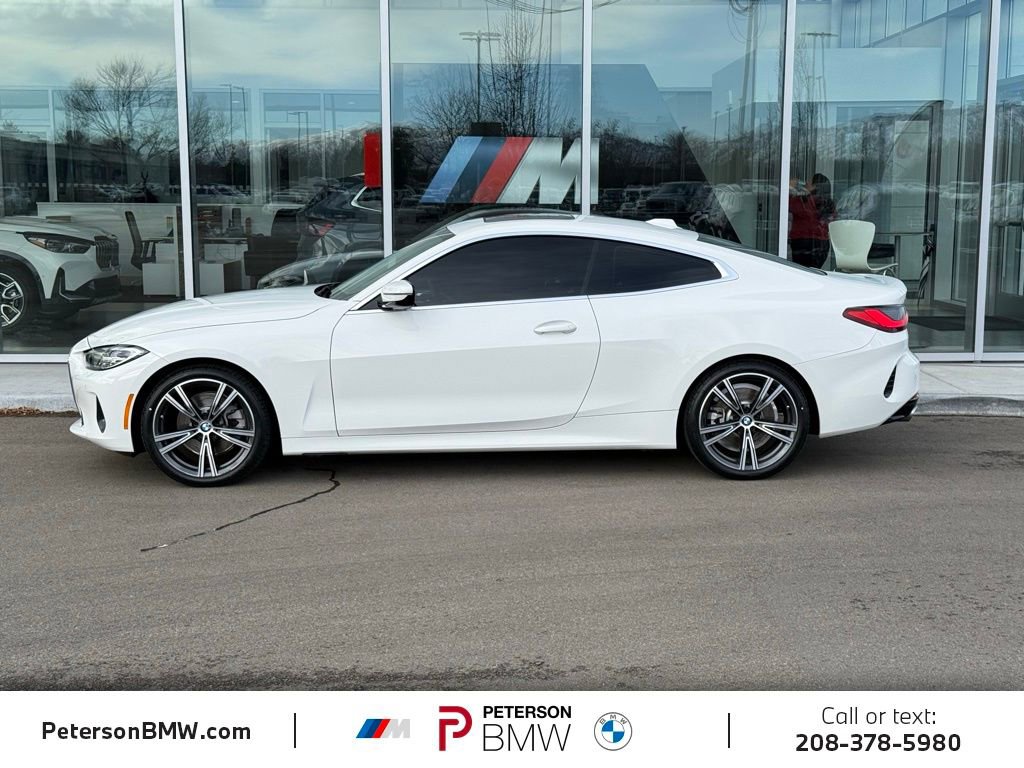 Used 2024 BMW 430i xDrive Coupe w/ Premium Package image 3
