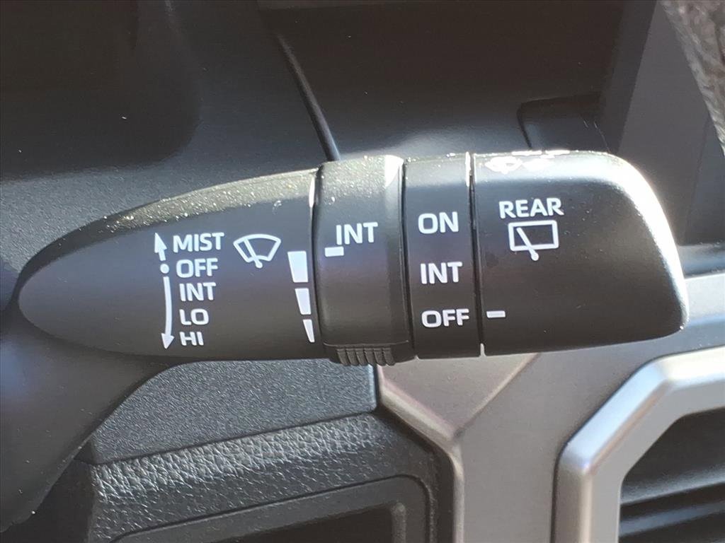 Used 2025 Toyota 4Runner SR5 image 25