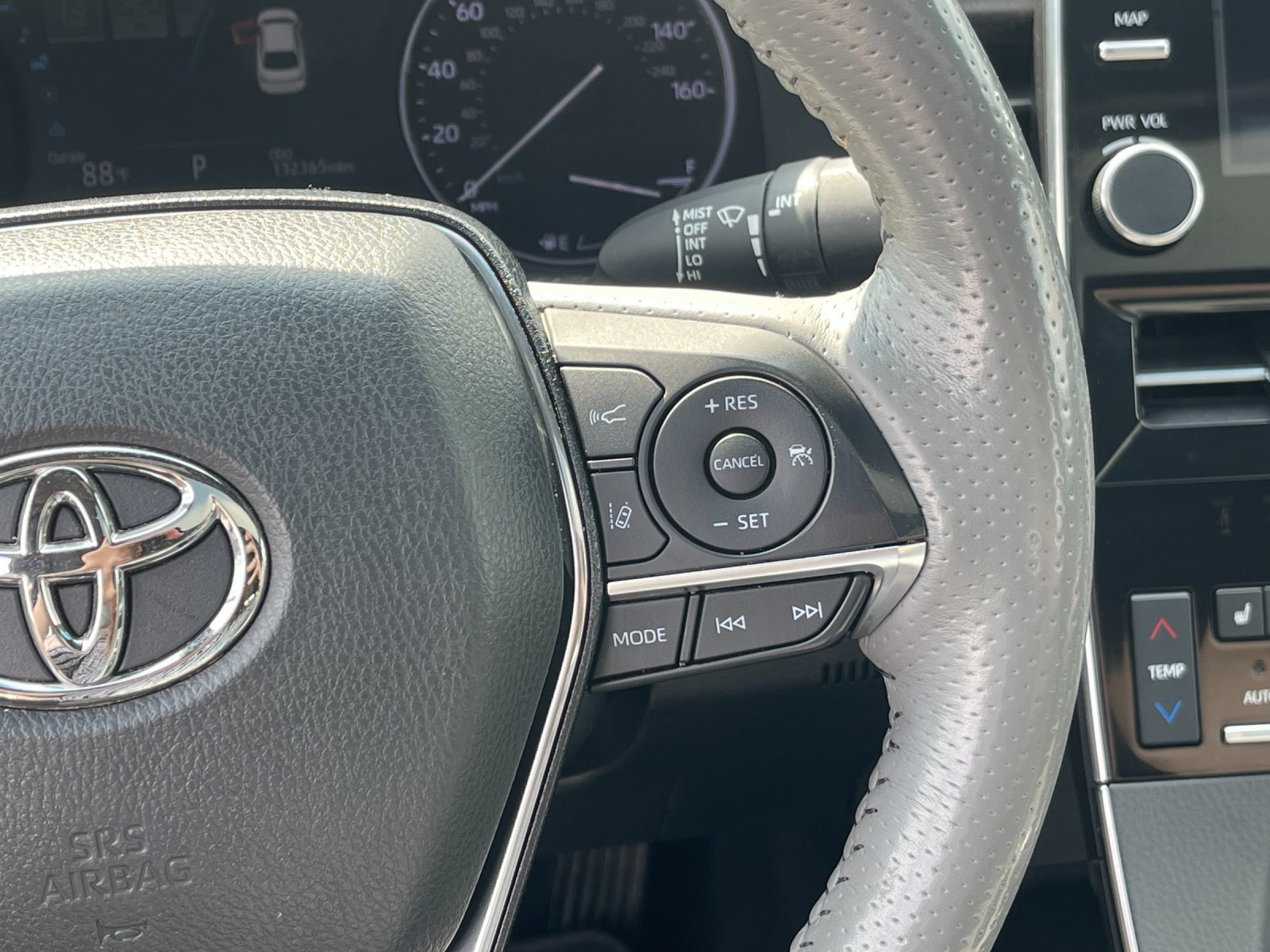 Used 2021 Toyota Avalon Limited AWD/4WD image 27