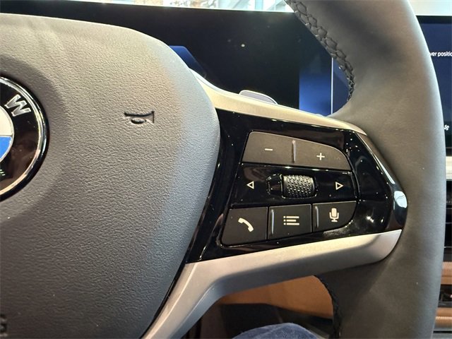 New 2025 BMW 330i xDrive Sedan w/ Premium Package image 23