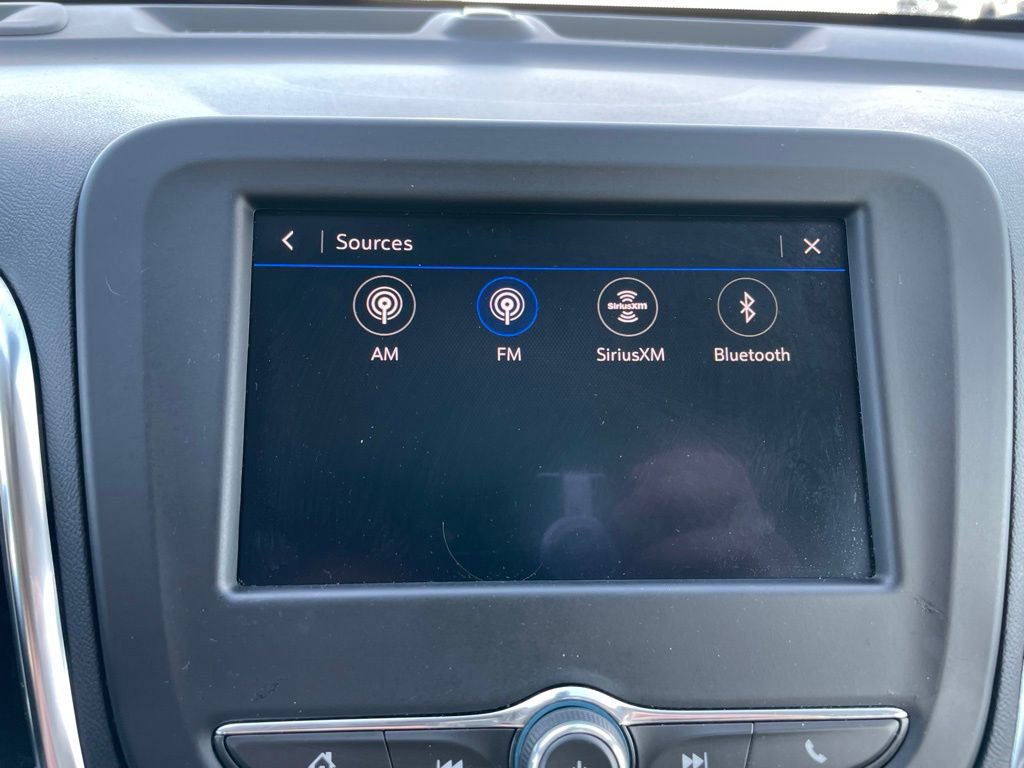 Used 2024 Chevrolet Equinox LT image 16