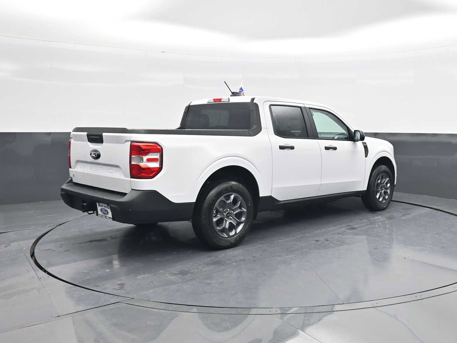 New 2025 Ford Maverick XLT w/ Equipment Group 301A image 8