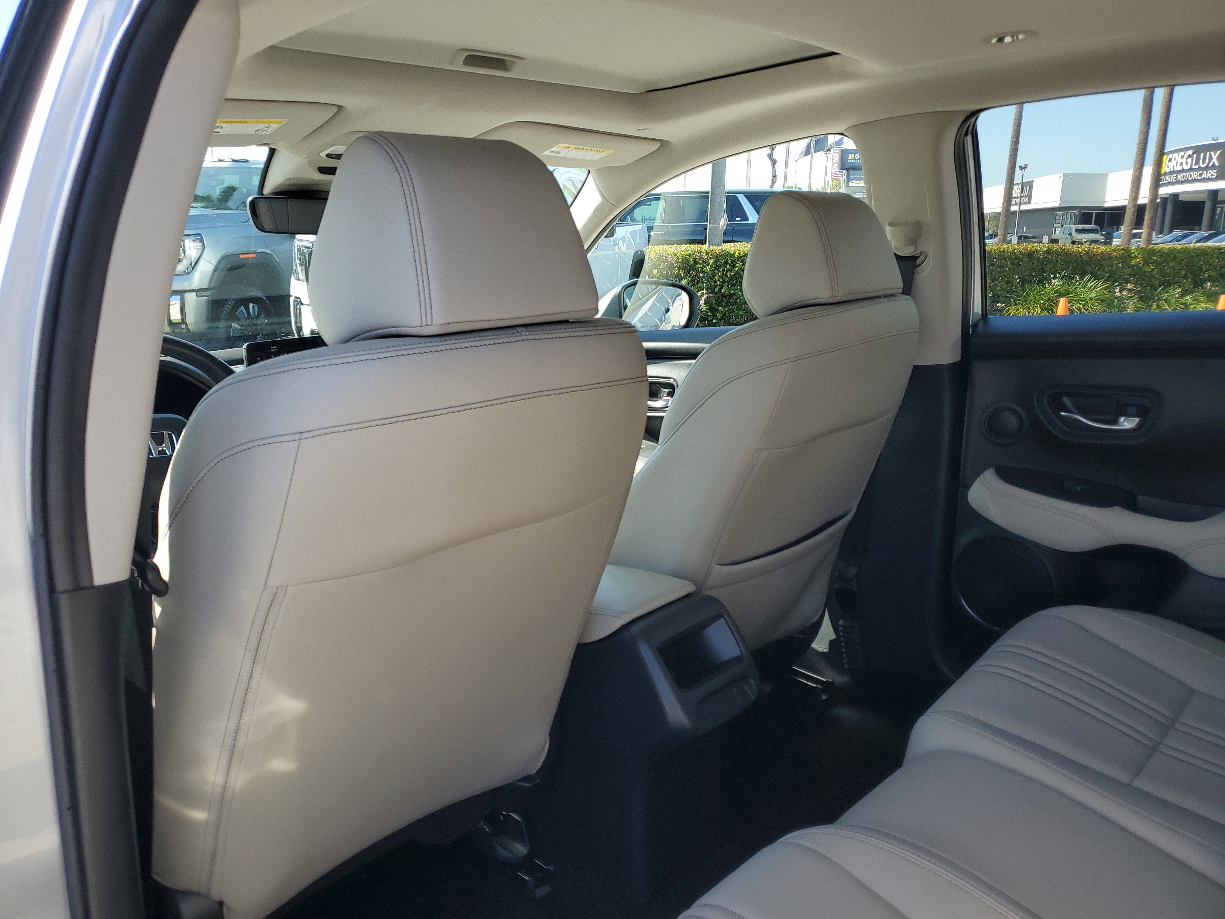 Used 2023 Honda HR-V EX-L image 15