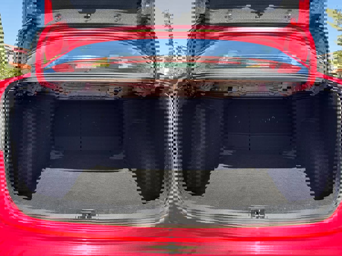 Used 2021 Toyota Corolla LE image 22