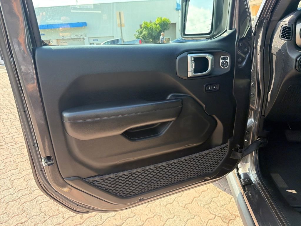 Used 2019 Jeep Wrangler Unlimited Sport S image 8