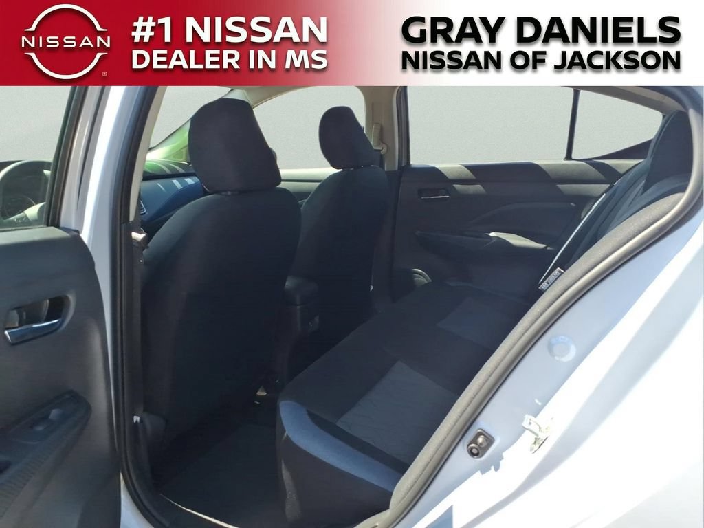 New 2025 Nissan Versa SV w/ Trunk Package FWD image 27
