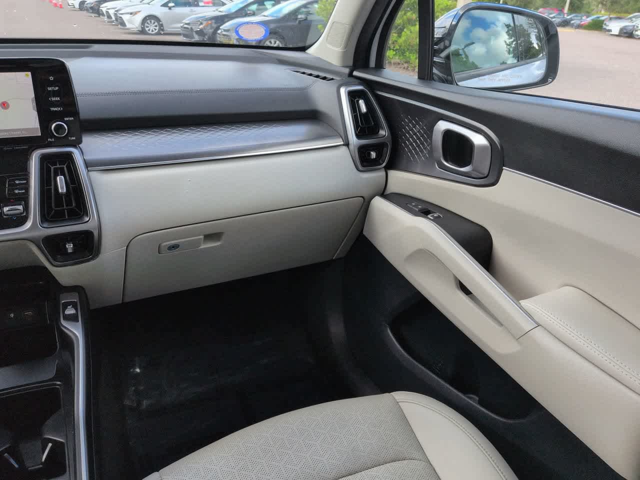 Used 2023 Kia Sorento S w/ Panoramic Sunroof Package FWD image 17