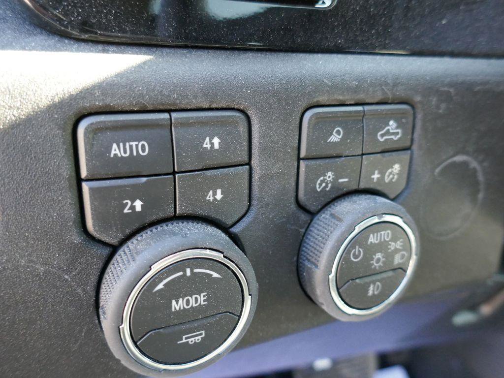 New 2026 Chevrolet Silverado 3500 LTZ w/ LTZ Plus Package AWD/4WD image 23