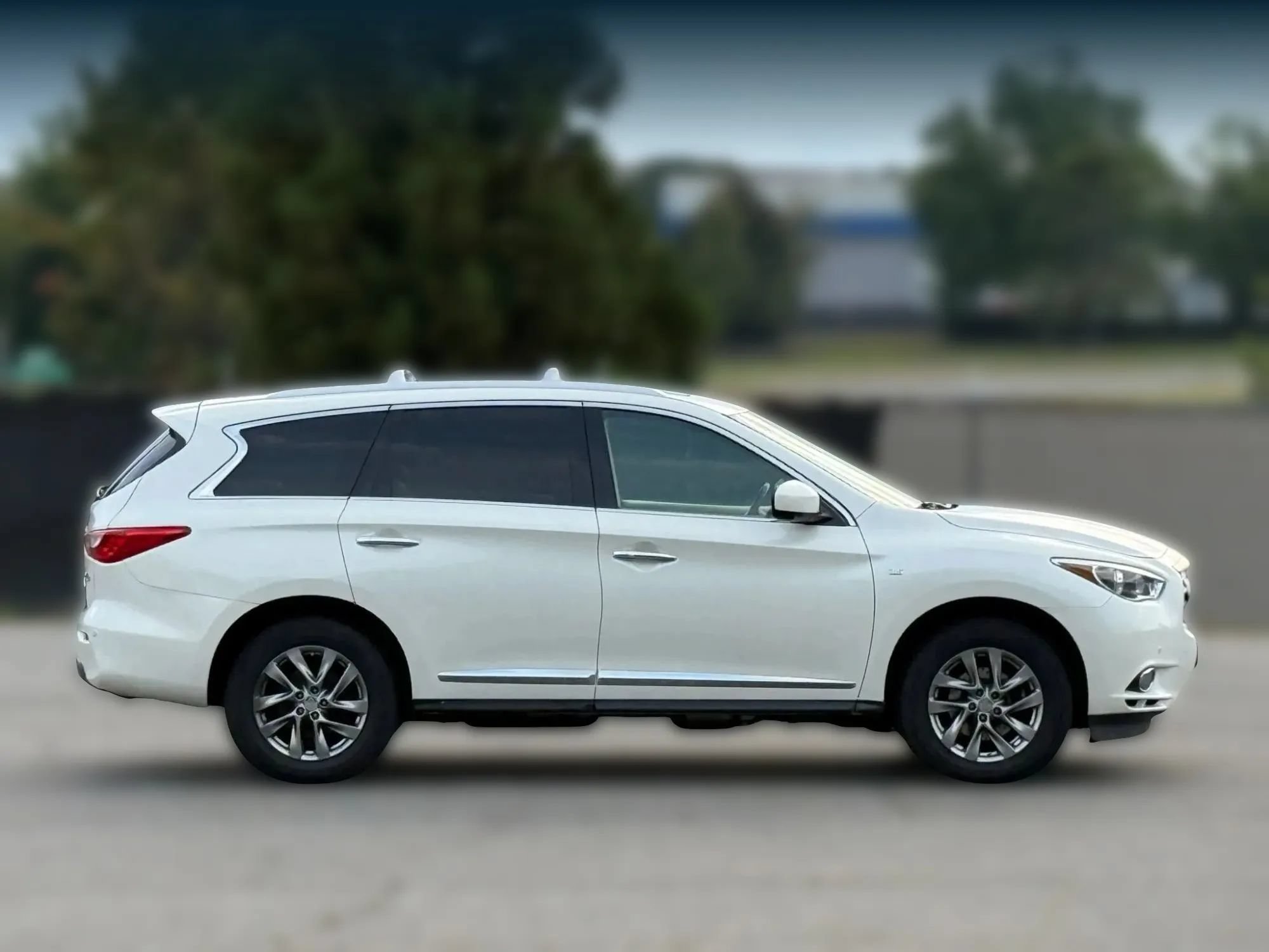 Used 2015 INFINITI QX60 Luxe w/ Premium Plus Package AWD/4WD image 6