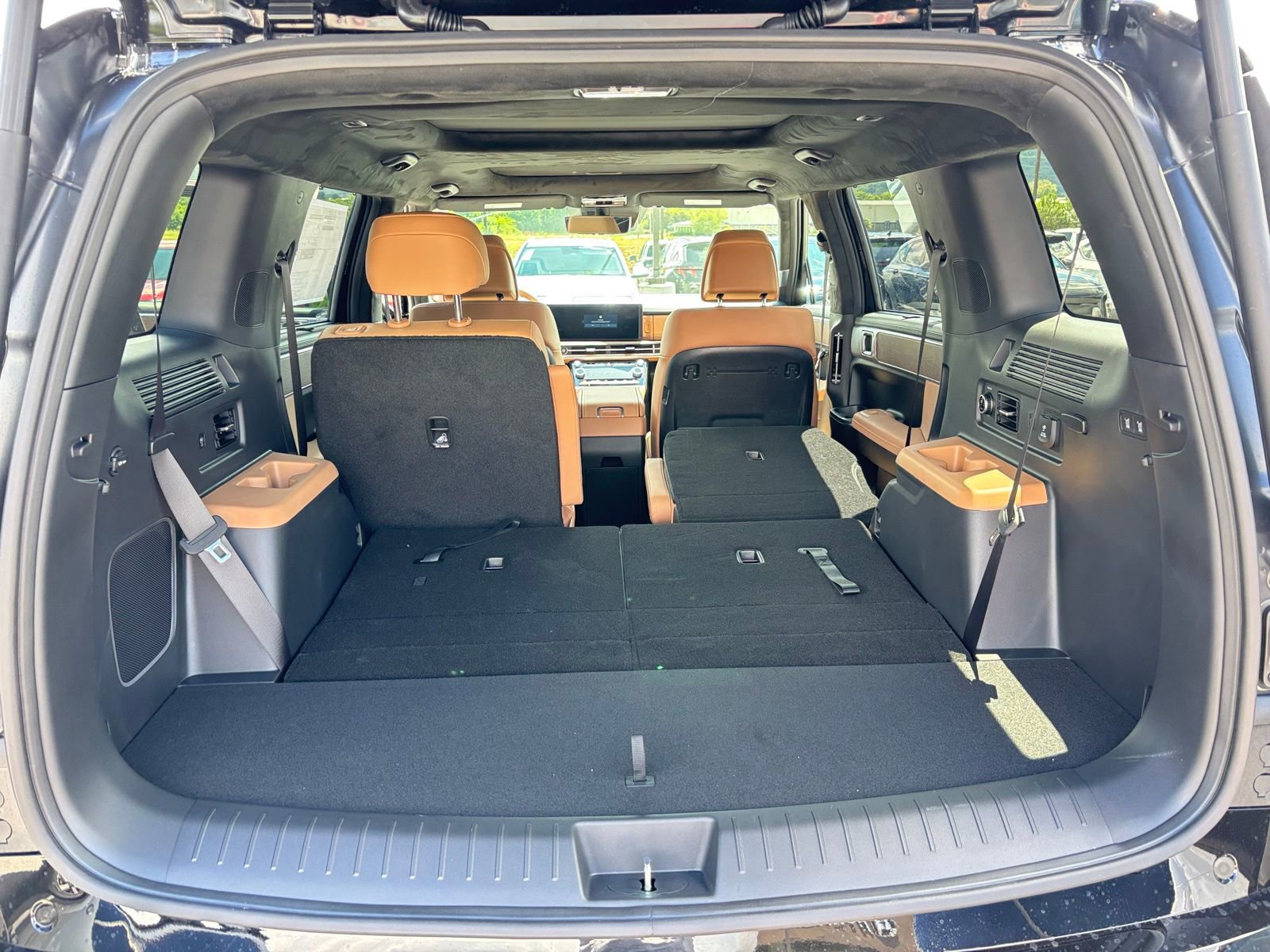 New 2026 Hyundai Santa Fe Calligraphy FWD image 15