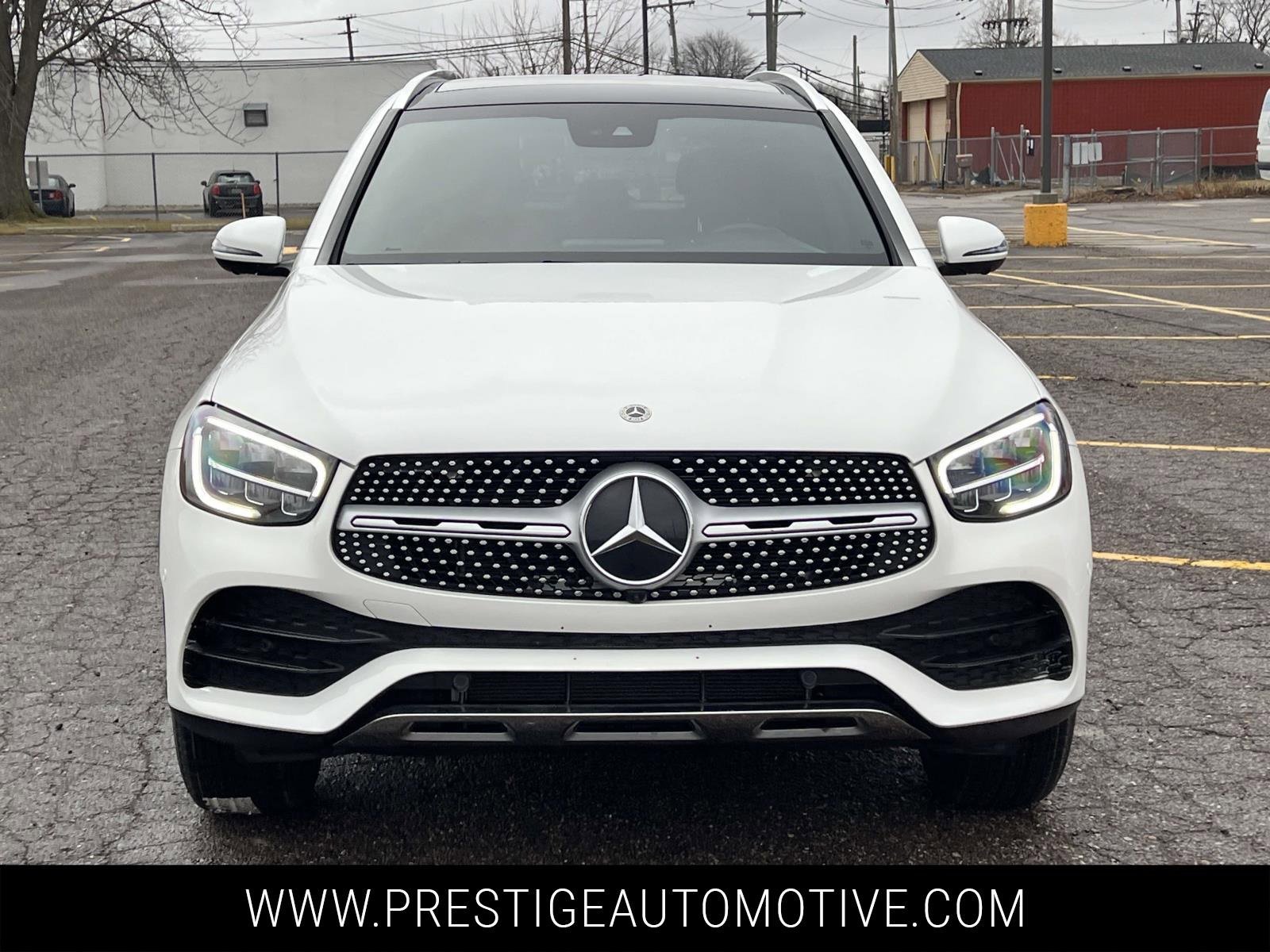 Used 2022 Mercedes-Benz GLC 300 4MATIC image 9