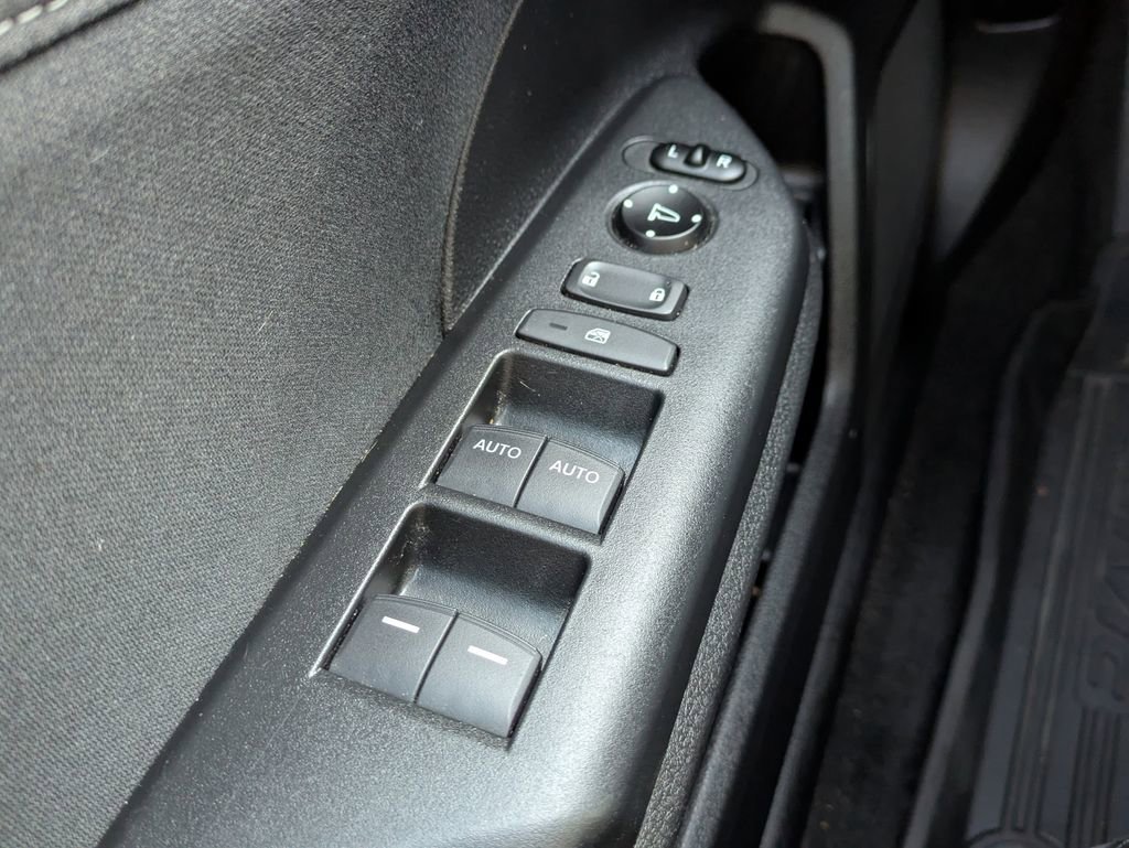 Used 2017 Honda Civic EX-T image 24