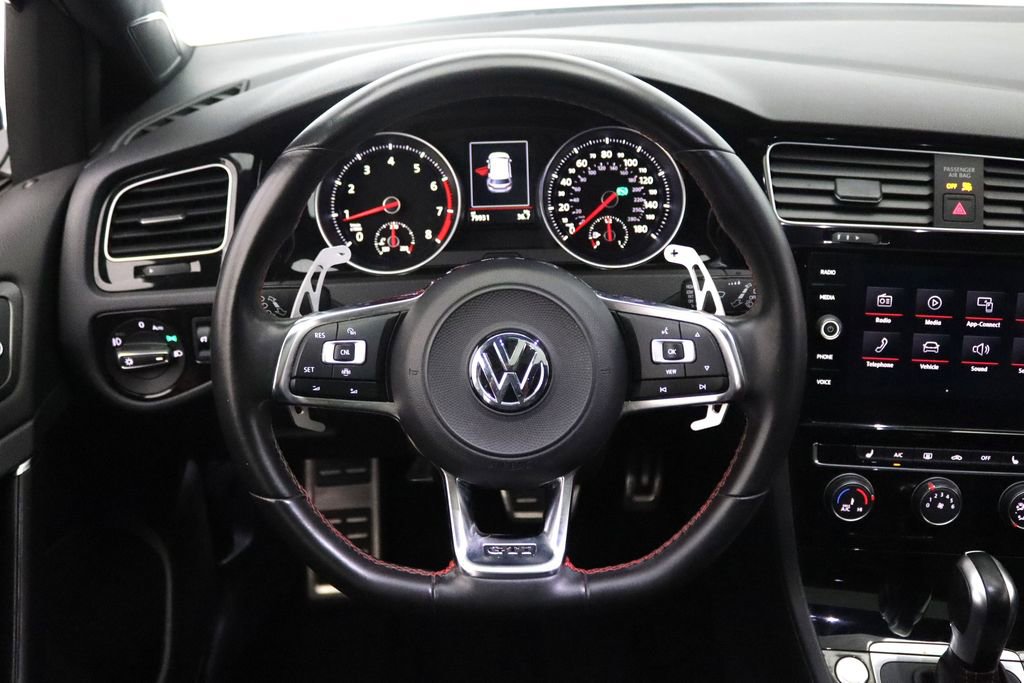 Used 2020 Volkswagen GTI SE FWD image 16
