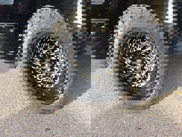 Used 2000 Ford Excursion XLT image 15