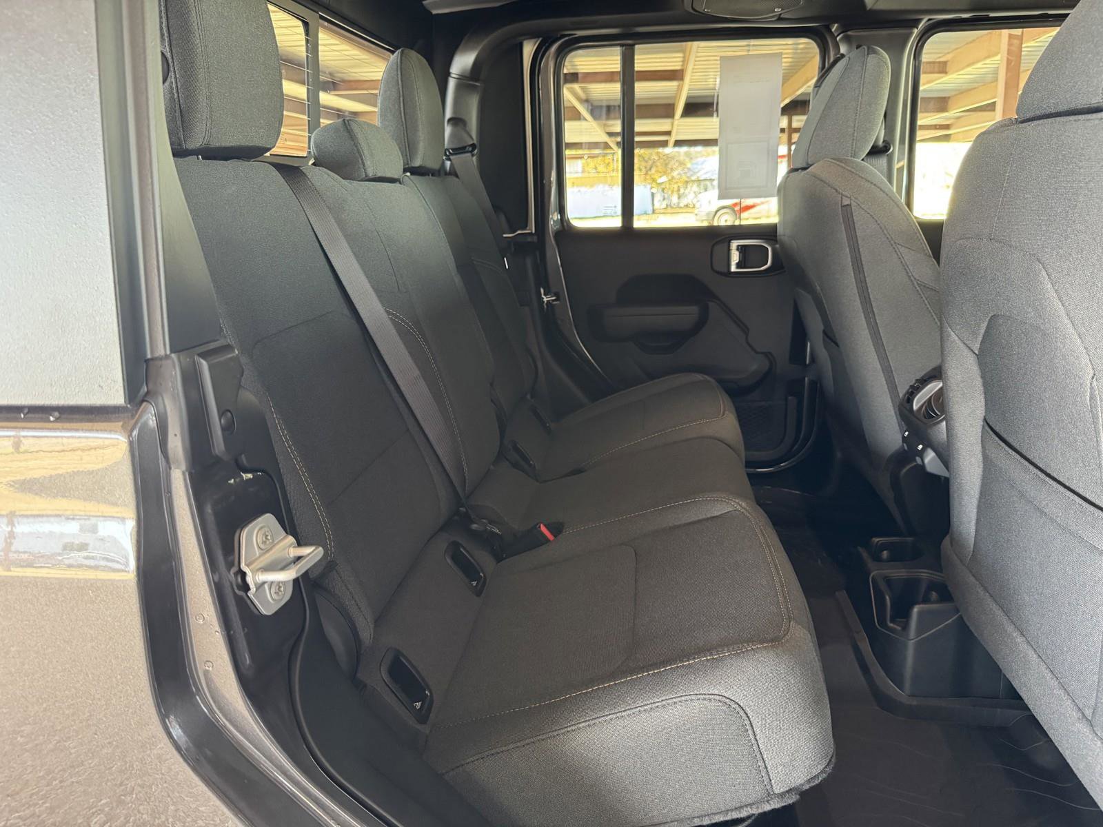 New 2026 Jeep Gladiator Sport image 31