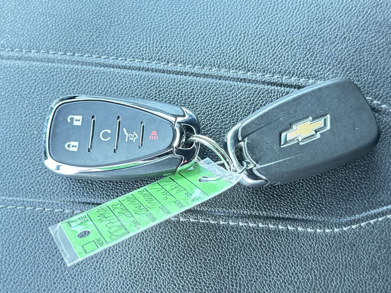 Used 2023 Chevrolet Traverse LT FWD image 22
