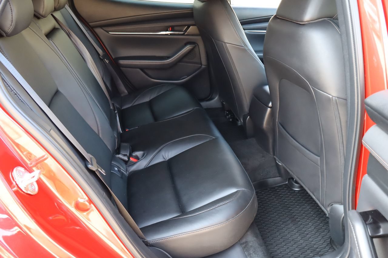 Used 2025 MAZDA MAZDA3 s FWD image 17