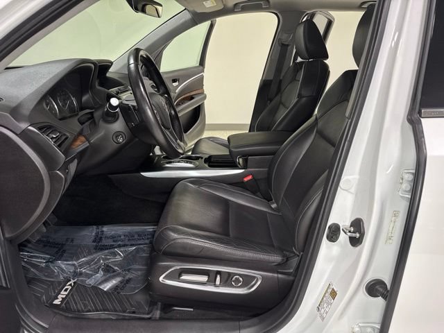 Used 2020 Acura MDX w/ Technology Package FWD image 16