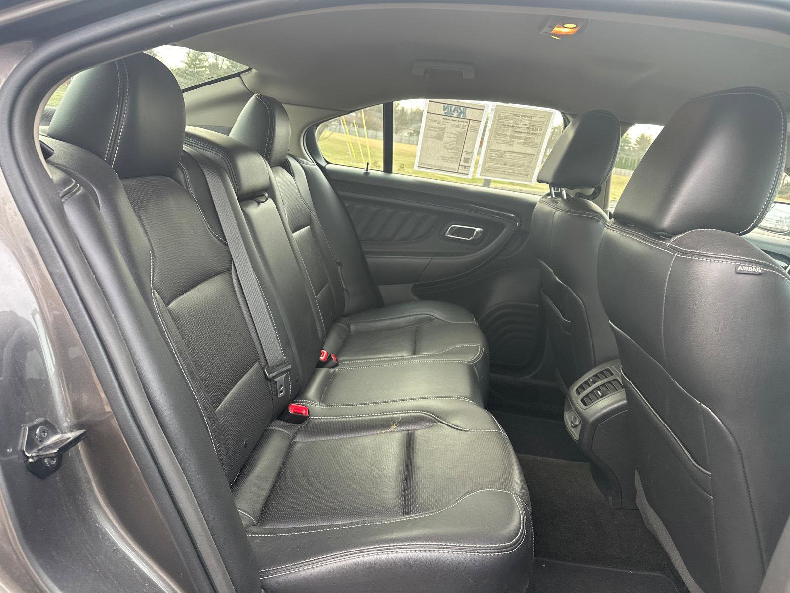 Used 2012 Ford Taurus Limited image 19