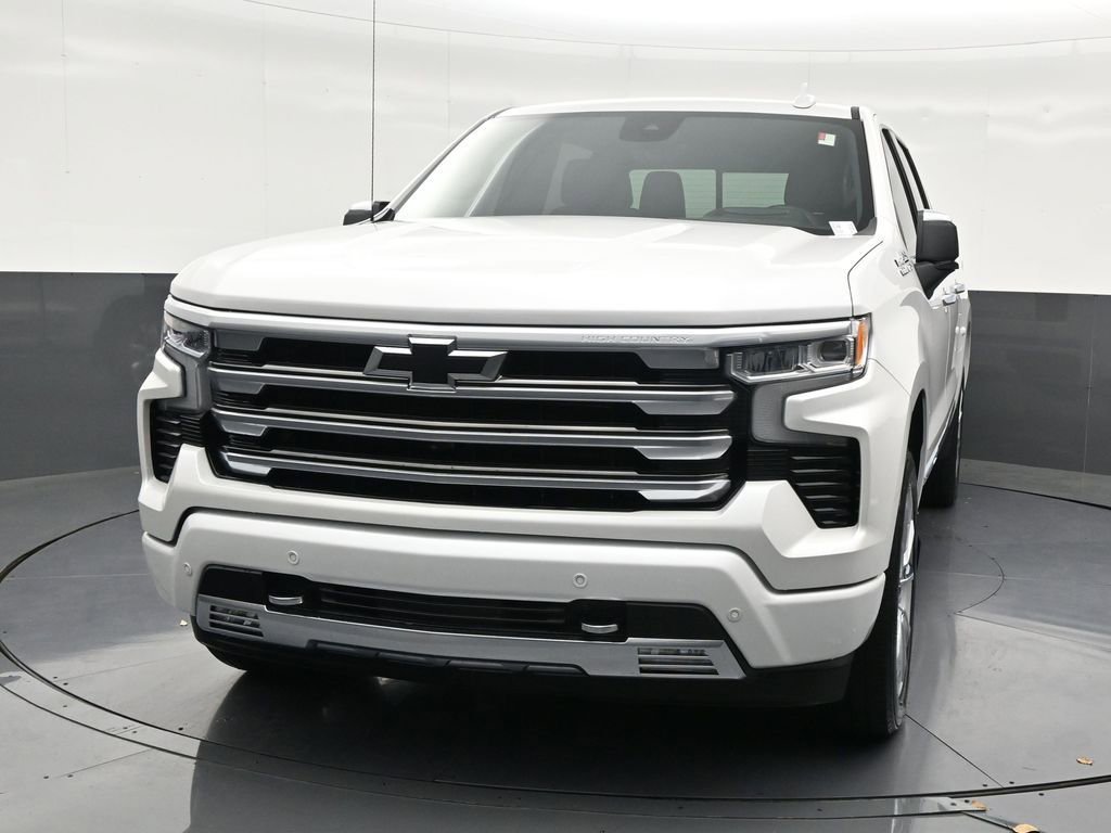 Used 2023 Chevrolet Silverado 1500 High Country w/ High Country Premium Package image 9