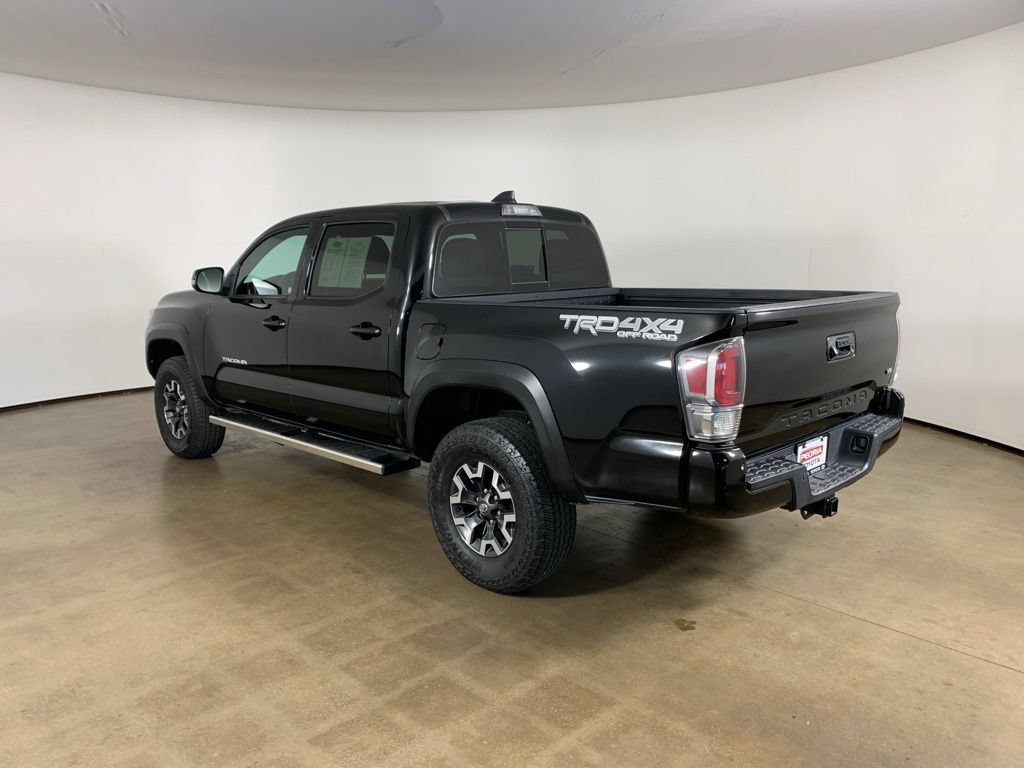 Used 2022 Toyota Tacoma TRD Off-Road w/ Technology Package AWD/4WD image 13