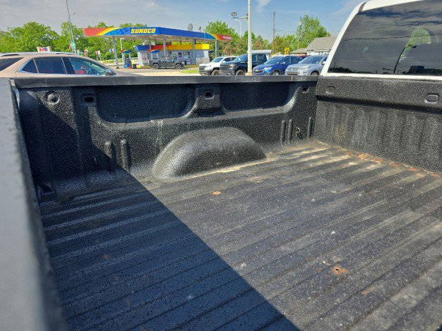 Used 2017 Chevrolet Silverado 1500 LT w/ All Star Edition AWD/4WD image 15