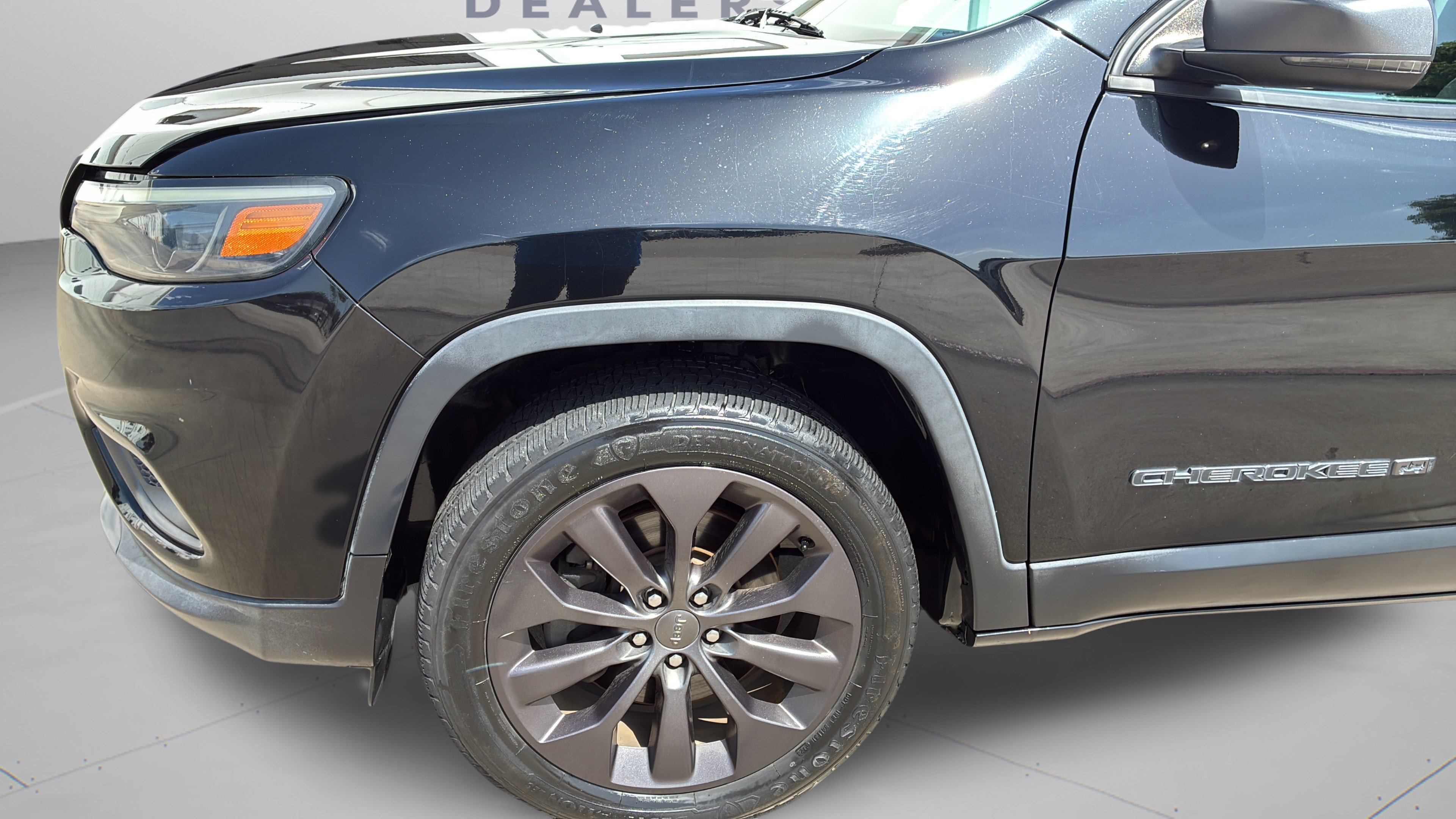 Used 2021 Jeep Cherokee Latitude Lux 80th Anniv w/ Quick Order Package 26U 80TH FWD image 28