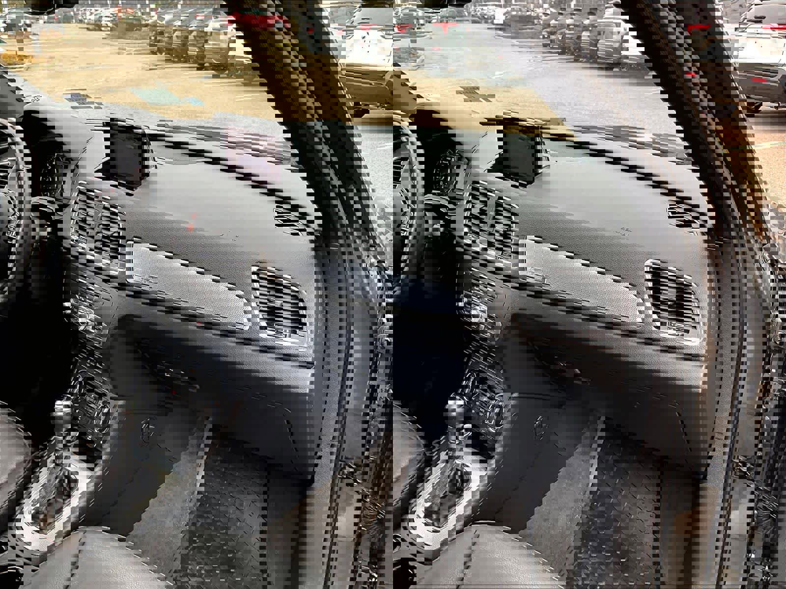 Used 2018 Audi Q3 2.0T Premium image 13