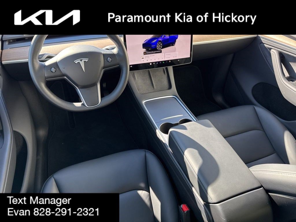 Used 2024 Tesla Model Y Long Range image 16