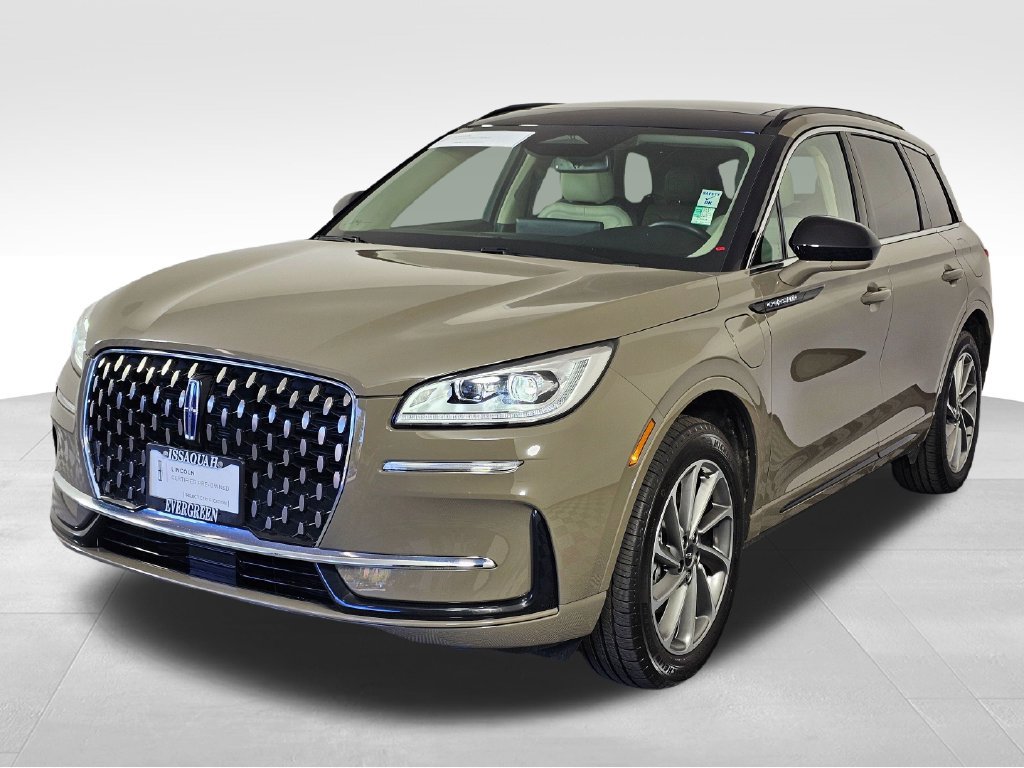 Certified 2025 Lincoln Corsair Grand Touring AWD/4WD image 3