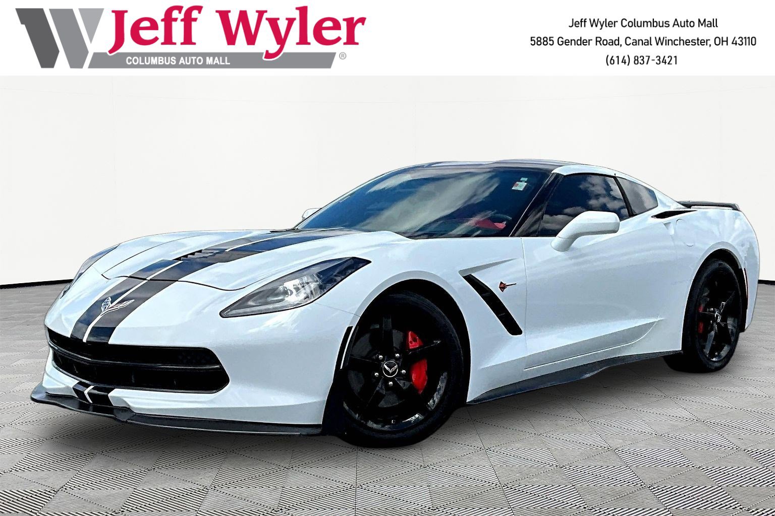 Used 2015 Chevrolet Corvette Stingray Coupe w/ 3LT Preferred Equipment Group image 1