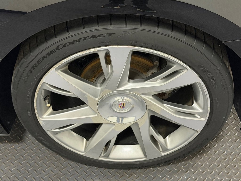 Used 2014 Cadillac ELR w/ Luxury Package image 17