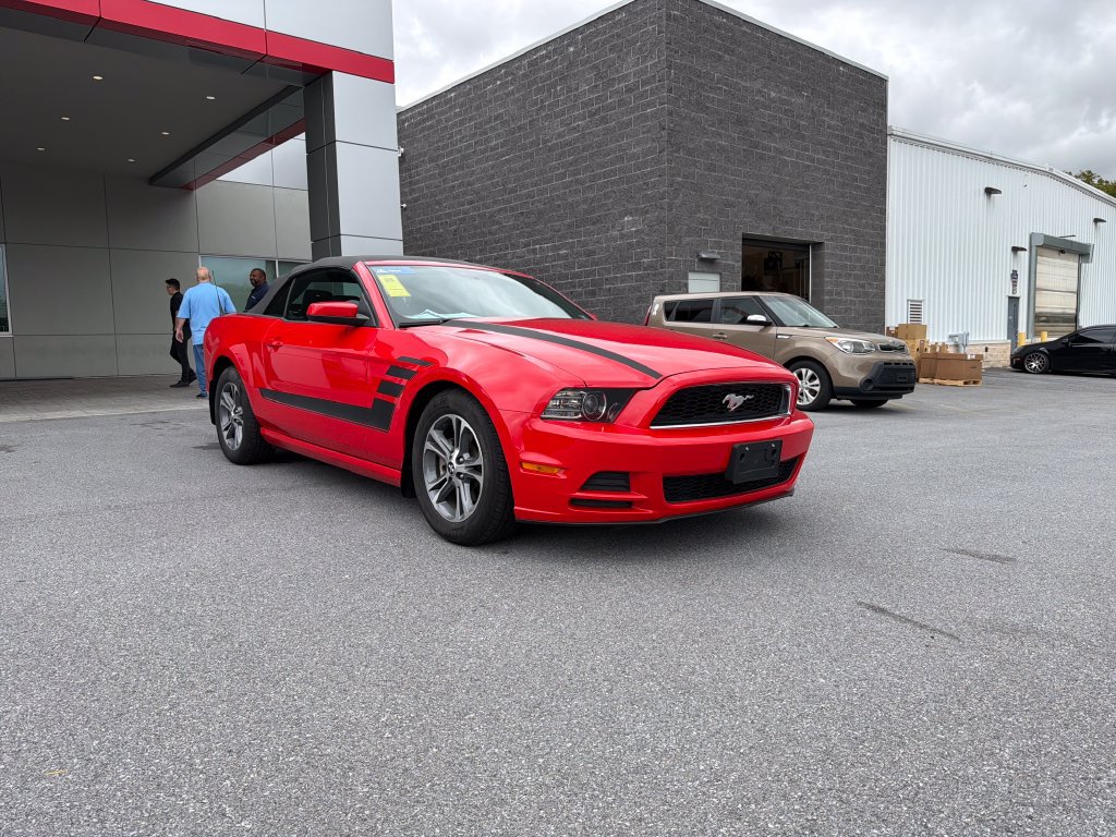 Used 2014 Ford Mustang Premium w/ Comfort Package