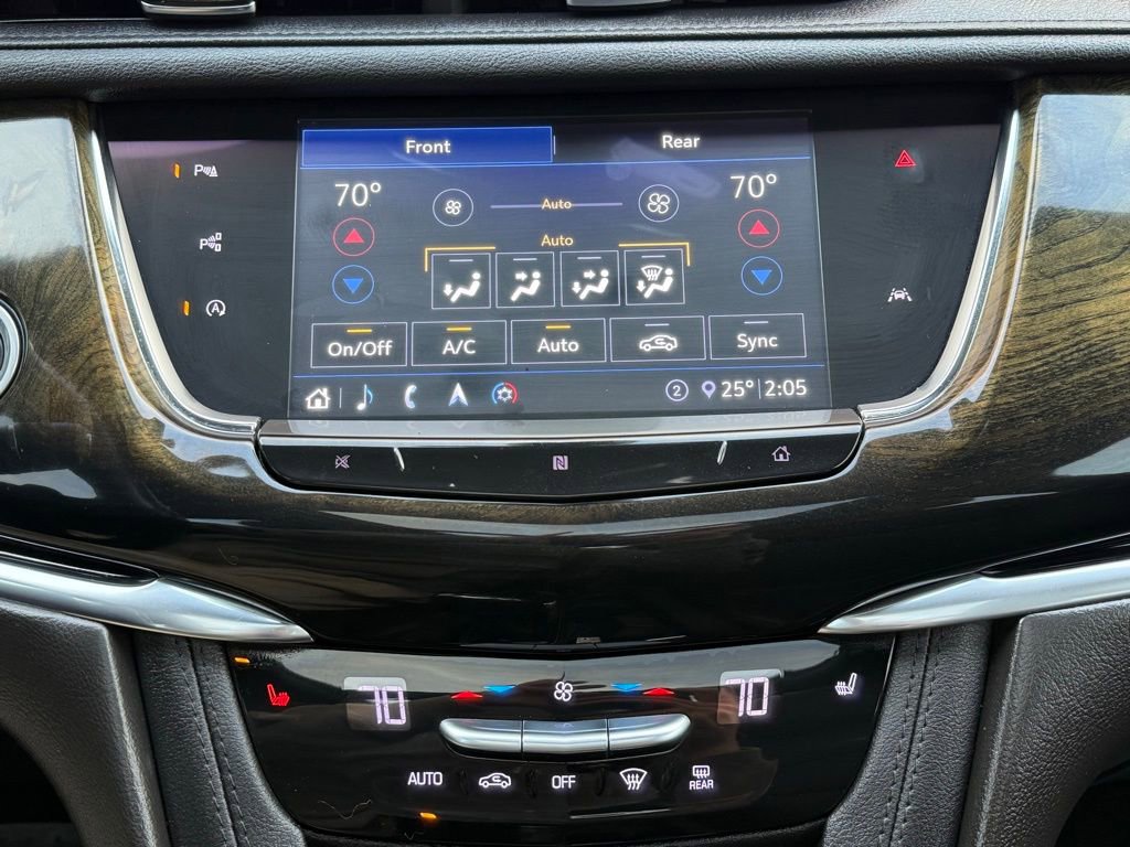 Used 2020 Cadillac XT6 Premium Luxury image 41