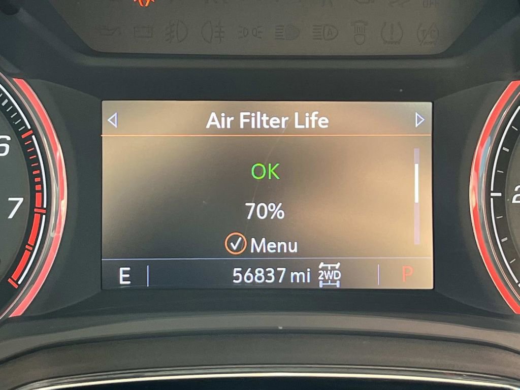 Used 2022 Chevrolet TrailBlazer RS w/ Sun and Liftgate Package image 36