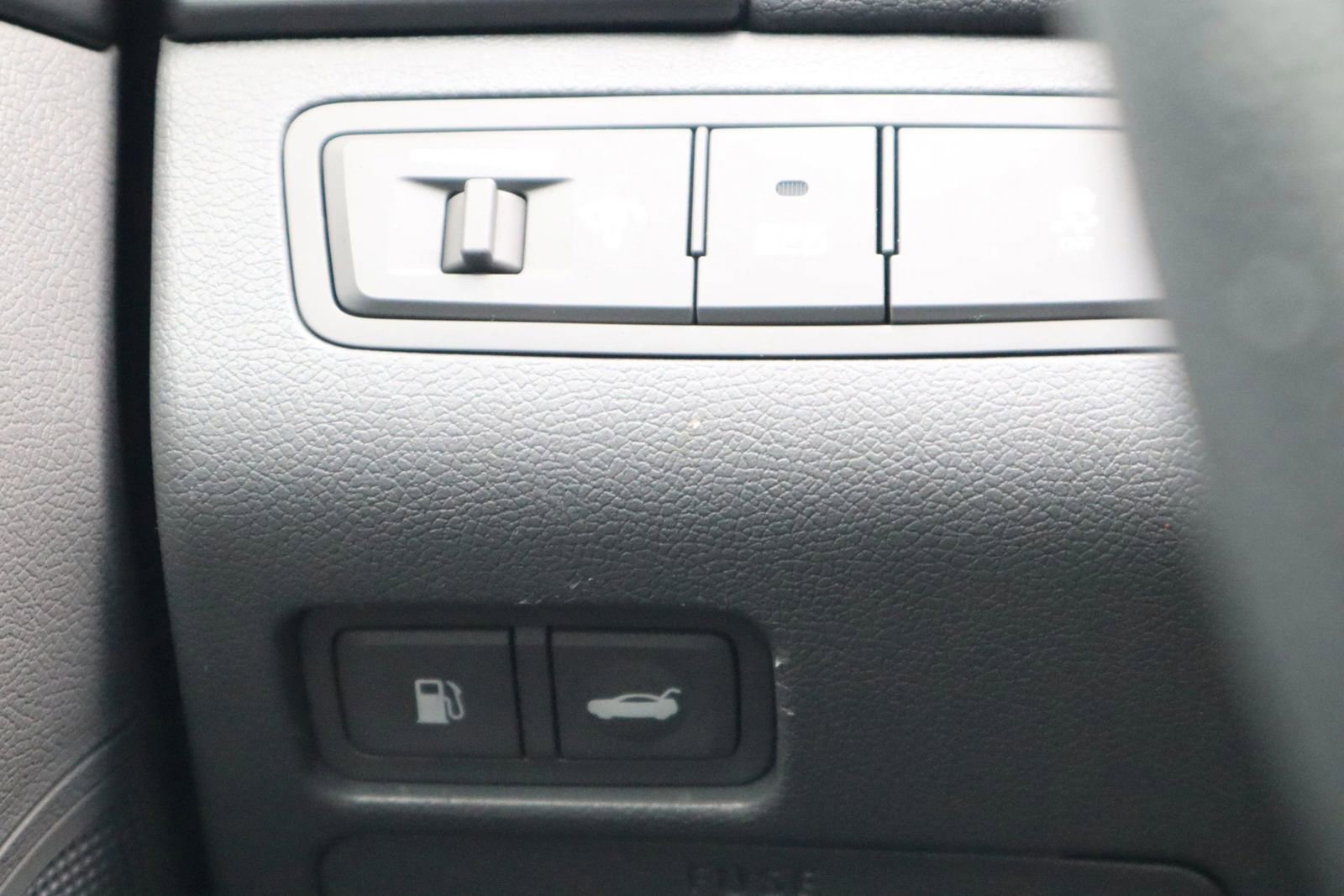 Used 2012 Hyundai Sonata GLS FWD image 28