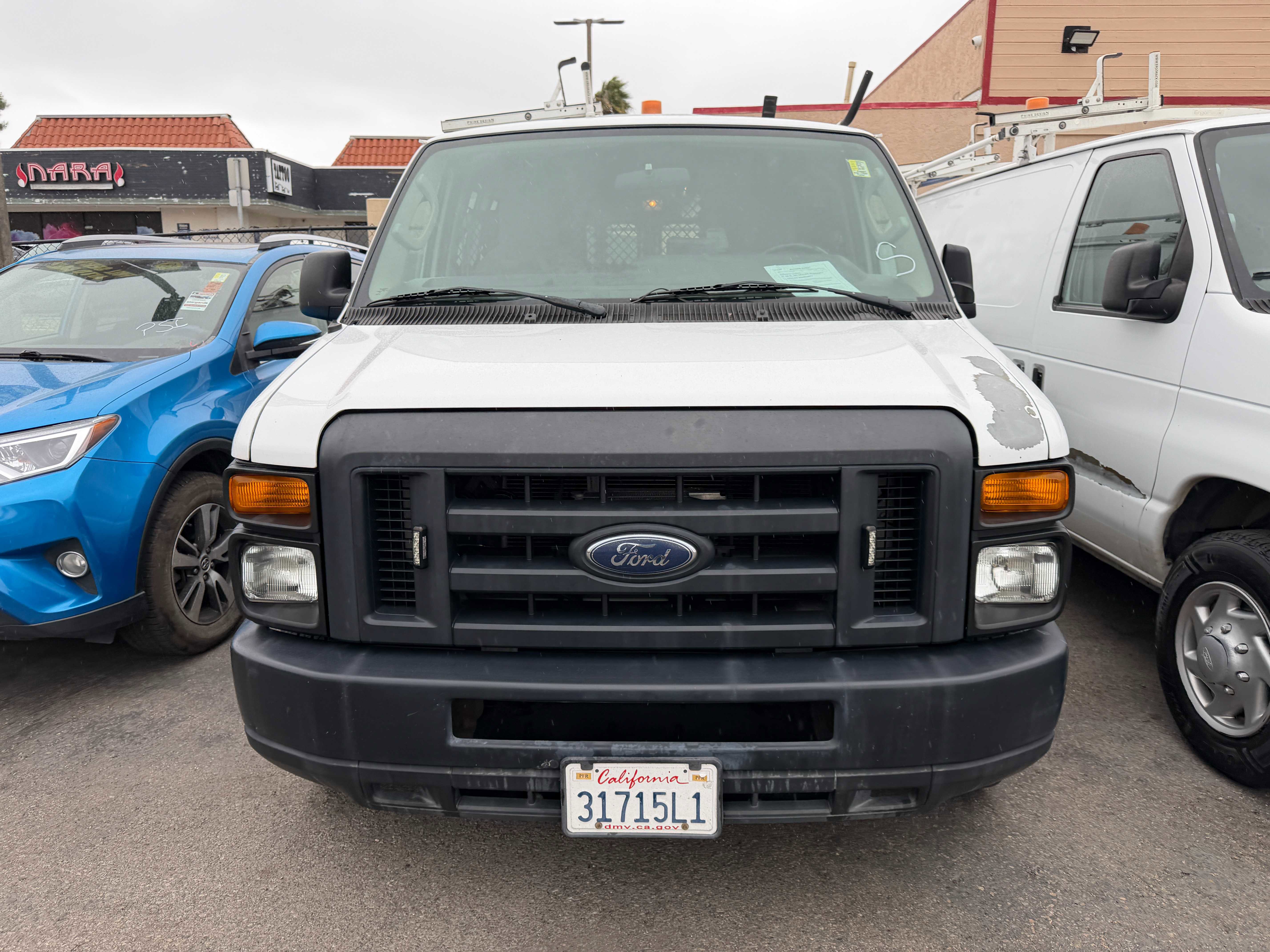 Used 2013 Ford E-150 and Econoline 150 w/ PWR Group RWD image 2
