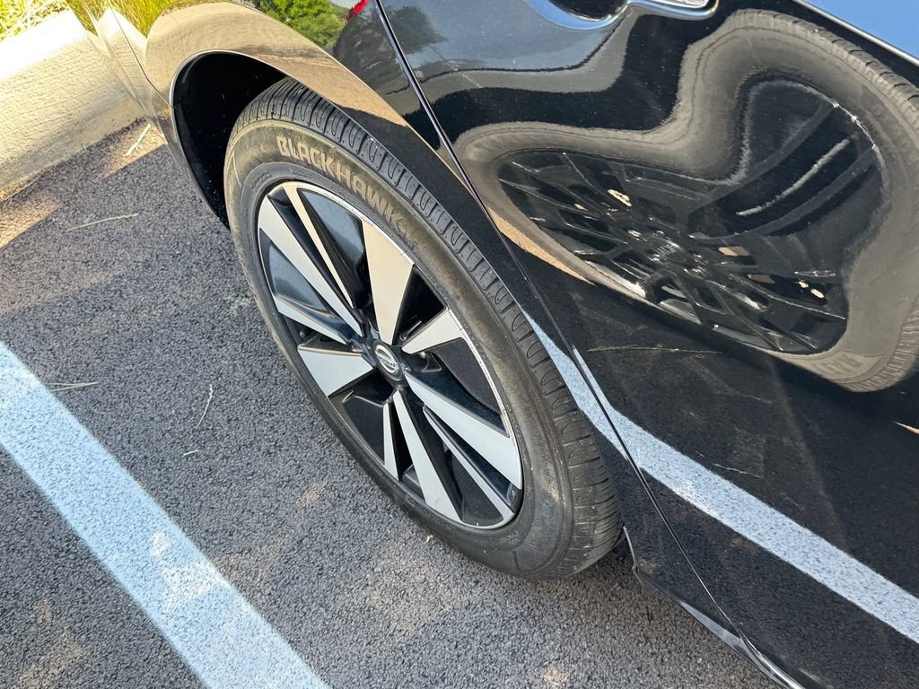 Used 2019 Nissan Altima 2.5 SL FWD image 11