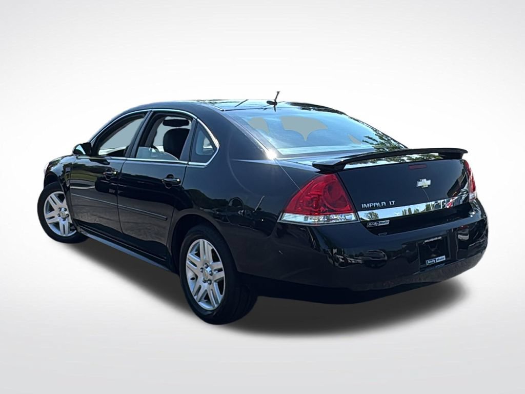 Used 2011 Chevrolet Impala LT w/ Luxury Edition Package FWD image 5
